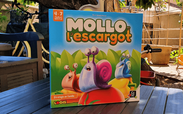 Le jeu de société Mollo l'escargot